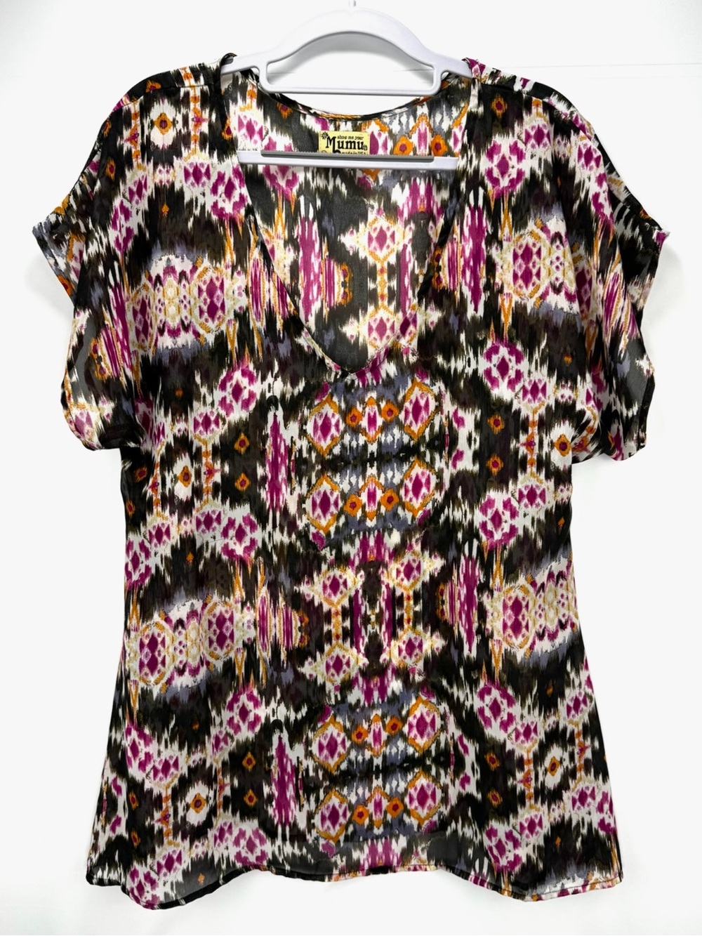 Show Me Your MuMu Ikat V-Neck Short Sleeve Top in Magenta, Black & Orange